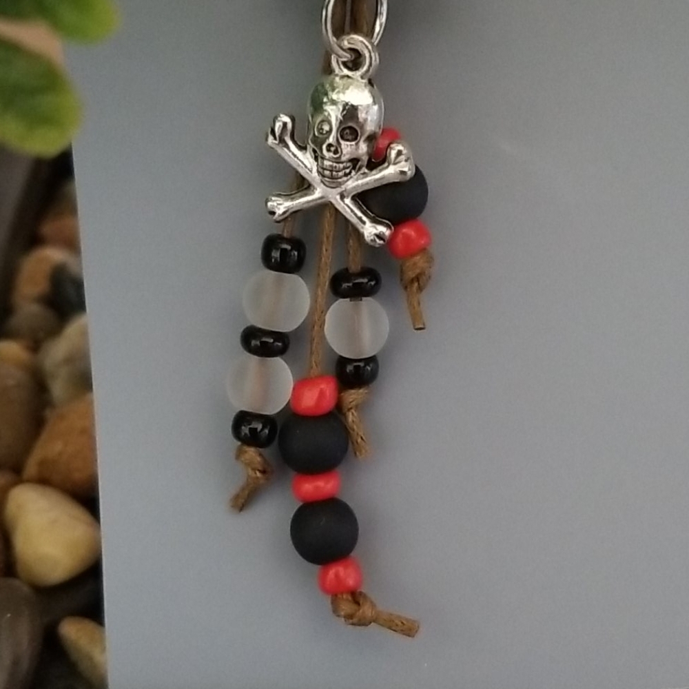 🗝 Handmade Bag Charm 🗝 - Picture 2 of 2
